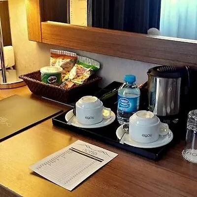 ホテル ノッテ 4*